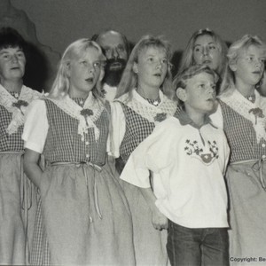 von links: Leni, Veronika, Franz Dominik, Susanne, Bernhard, Renata, Ursula