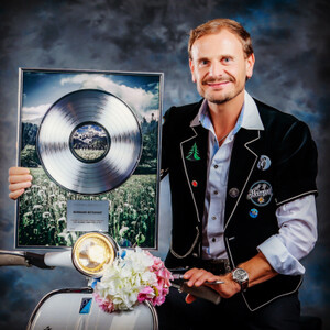 Platin f&uuml;rs Heimweh-Album "Vom Gipfel is Tal", Herbst 2019