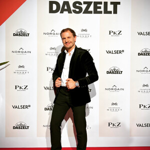 Das Zelt Gala mit Heimweh, April 2023