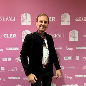 Gem&uuml;tlicher Abend mit Freunden