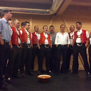 Fronalpstock Stoos, 2016 mit Jodlerch&ouml;rli Degersheim & Natur pur