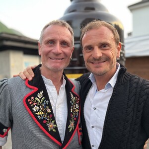 Schon unz&auml;hlige Male wurden Sepp Amstutz (Jodlerklub Wiesenberg) und Ich verwechselt. Wir nehmen's mit Humor. :-)